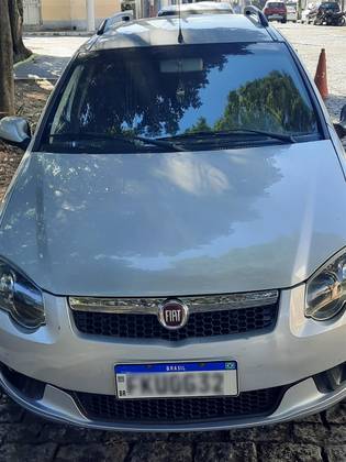 FIAT PALIO 1.6 TREKKING WEEKEND 16V FLEX 4P MANUAL FIAT PALIO 1.6 TREKKING WEEKEND 16V FLEX 4P MANUAL